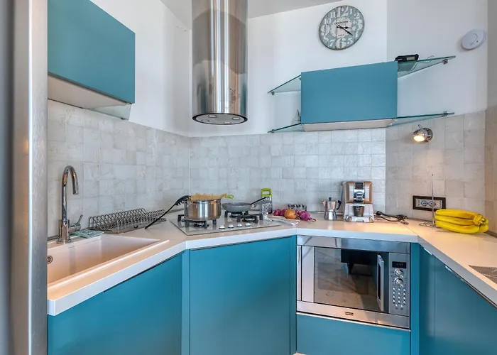 Lai - Front Beach Magic Sea - Sea Front - Happy Rentals Apartamento Laigueglia