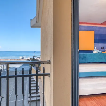 Apartman Front Magic Sea - 20m From The Sea - Happy Laigueglia